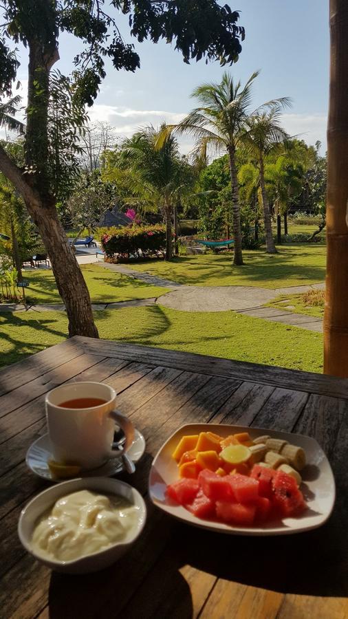 Ekas Breaks Hotel Luaran gambar